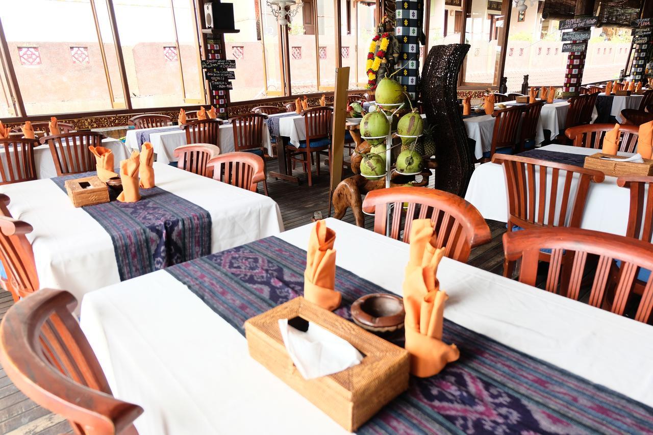 Kerti Beach Bungalow And Restaurant Padangbai  Exterior photo